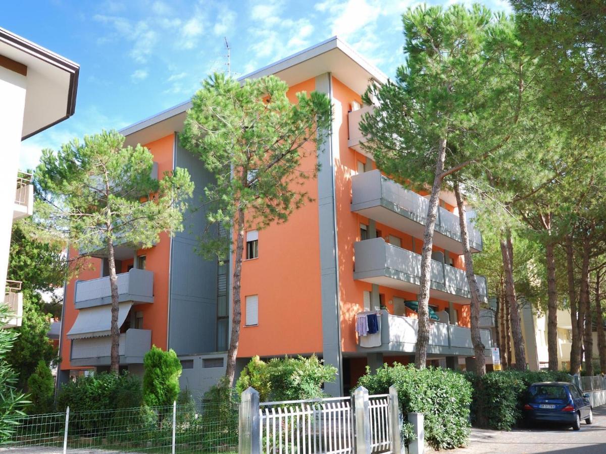 Apartment In Near The Sea *
